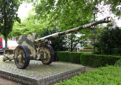 Susteren - Pak 43/41 88mm